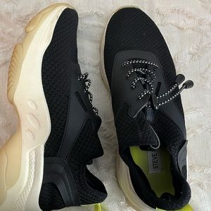 Steve Madden sneakers